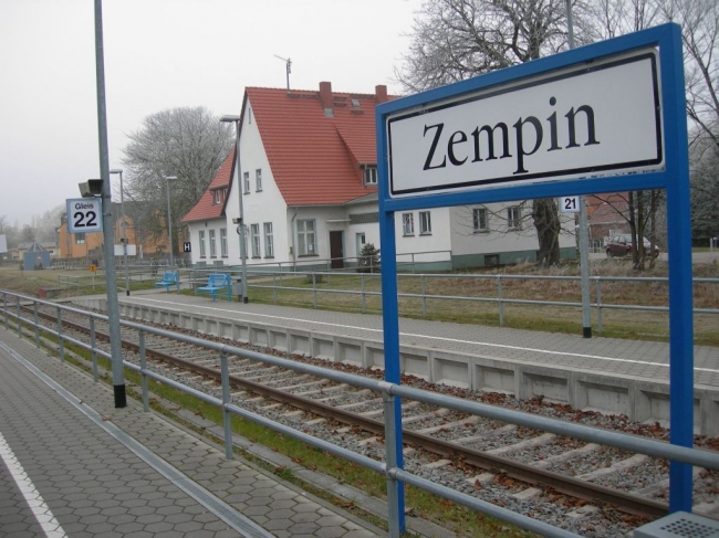 2007ZuU3_8